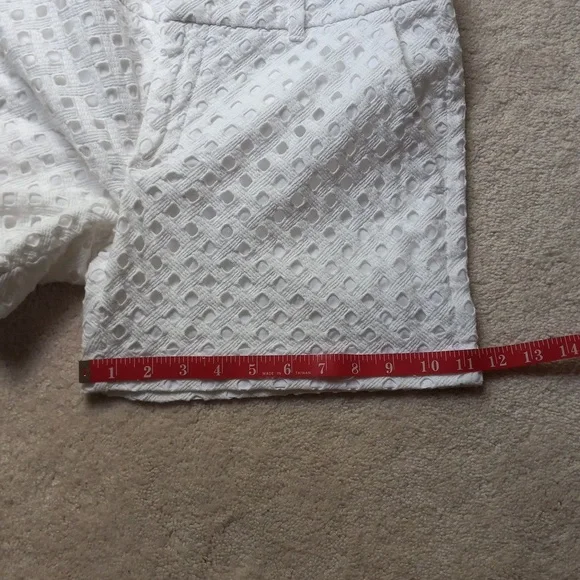 Mid Rise J Crew Shorts - Picture 6 of 8